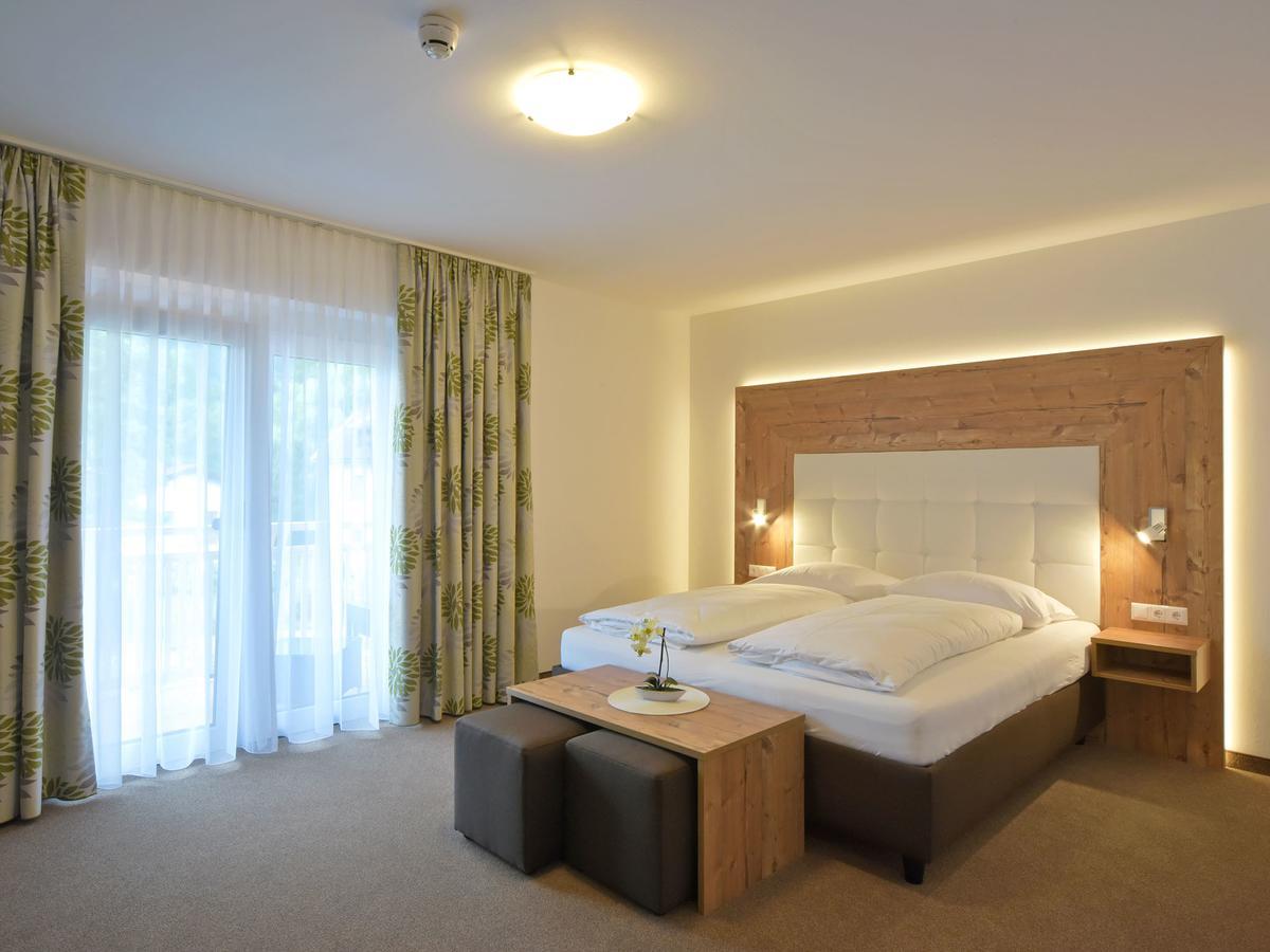 Hotel Berghof Millstatt Exterior photo